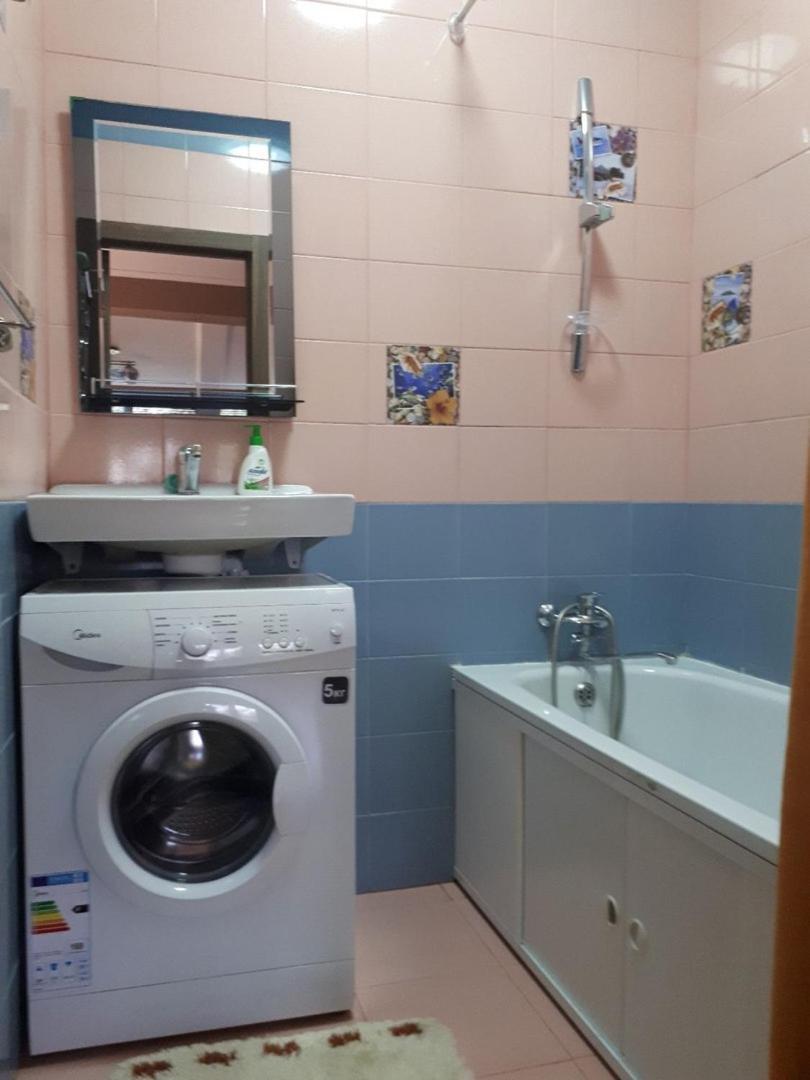 Apartments On Mustafa Ozturk 알마티 외부 사진